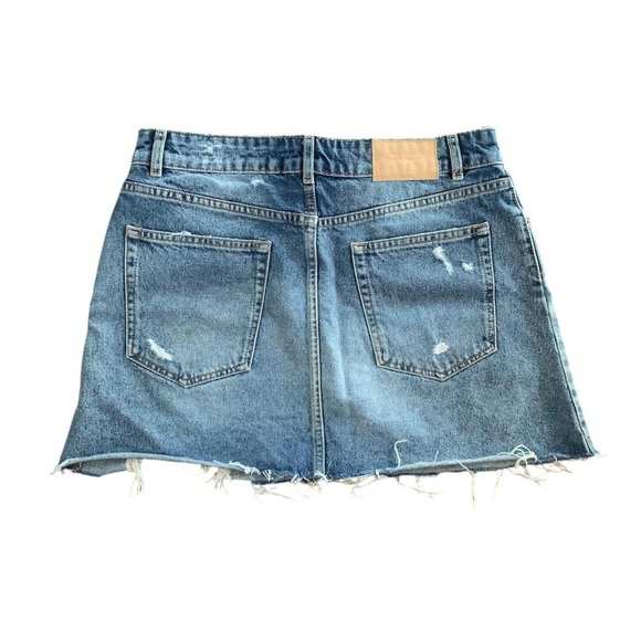 Zara Trafaluc Mini Medium Wash Denim Skirt - Picture 4 of 4